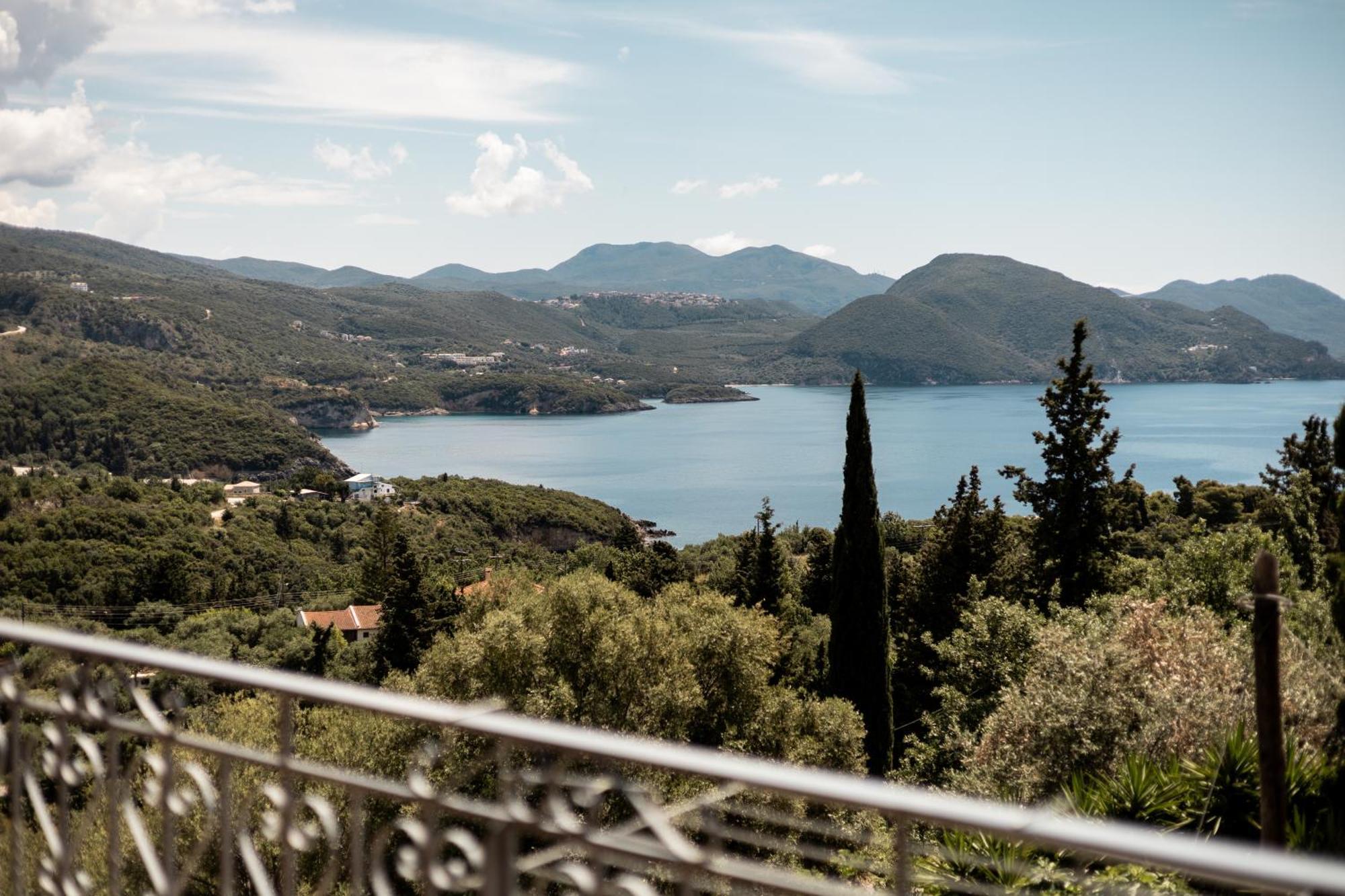 Artview Villa Сивота Экстерьер фото